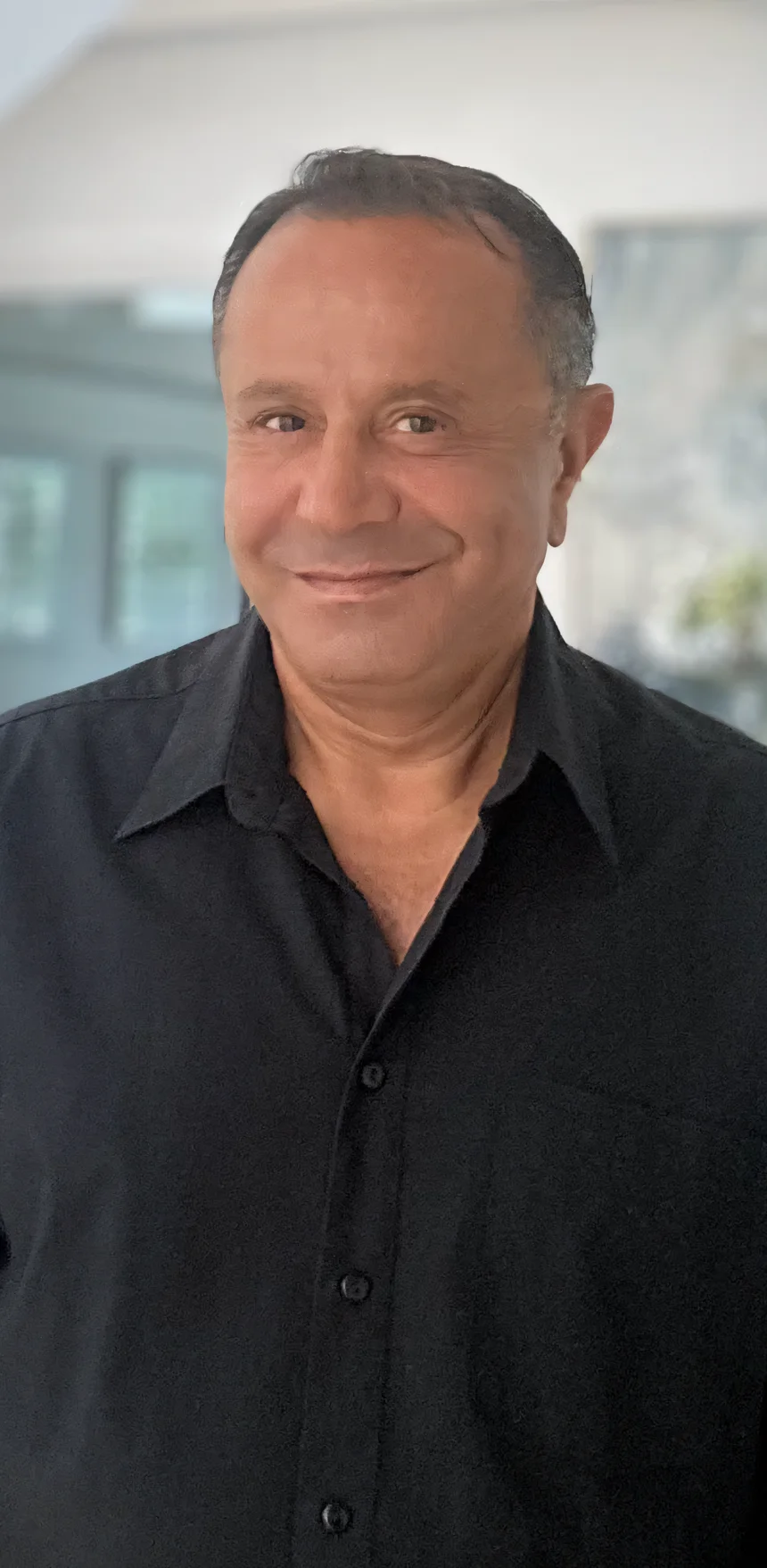 Dr. Edward Ehsan, founder of Soultrum